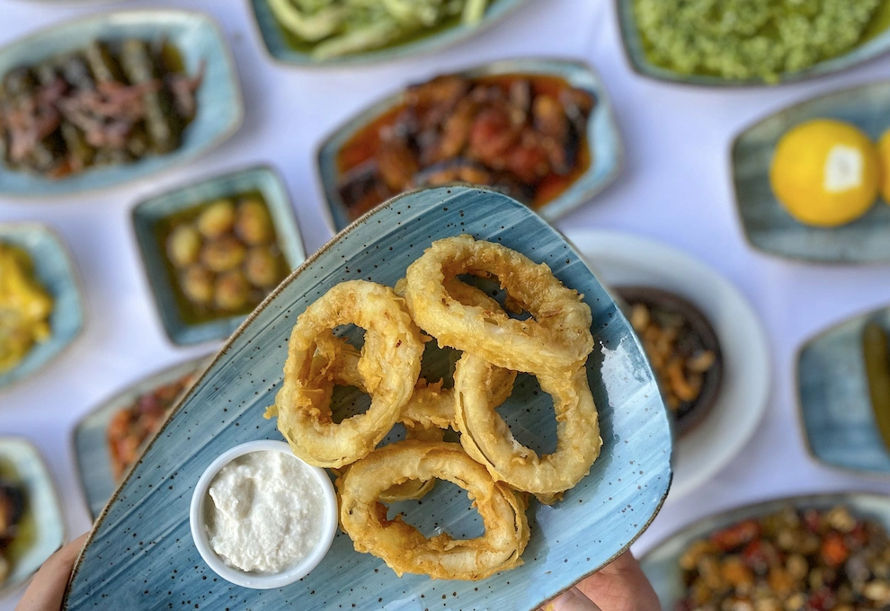 Where to Eat Fried Calamari - Best Spots in Istanbul